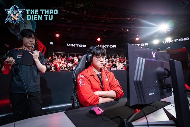 Smash: Cú Sốc Tâm Lý và Những Thách Thức