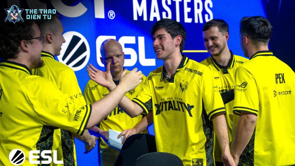 Thử tài dự đoán với Austin Major Pick'Em Challenge